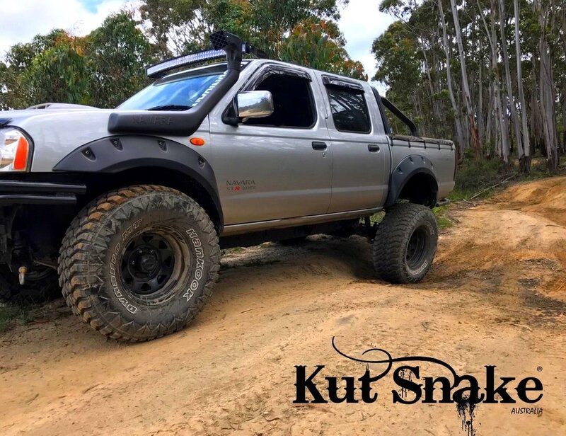 Kut Snake Flares for Nissan Navara D22 2004-2015 ABS