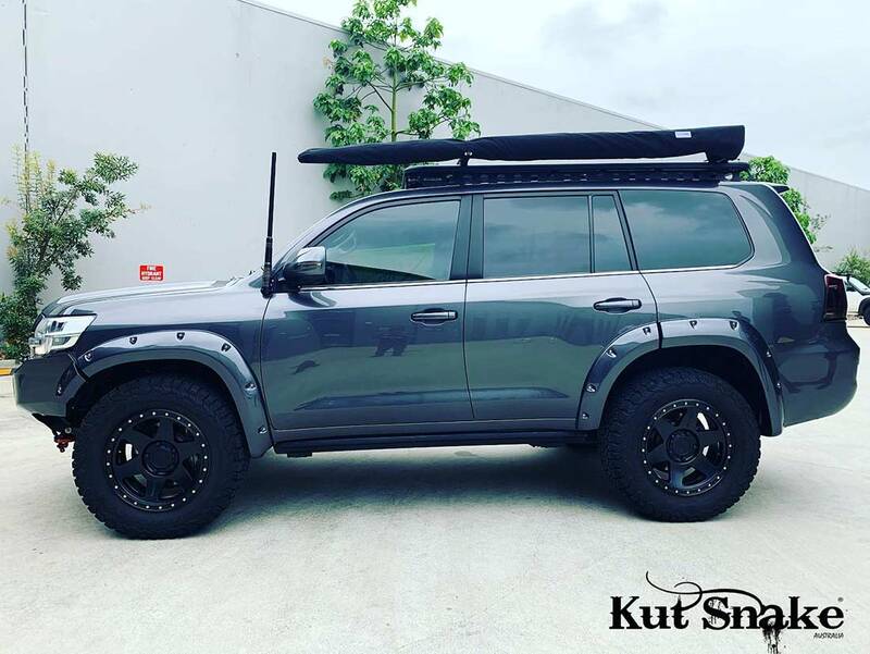 Kut Snake Flares for Toyota Landcruiser 200 Series ABS