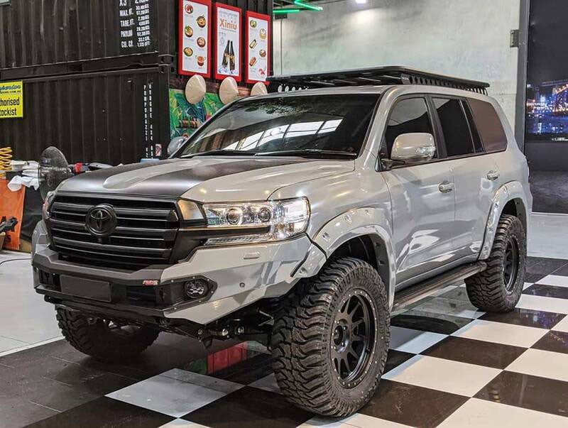 Kut Snake Flares for Toyota Landcruiser 200 Series ABS