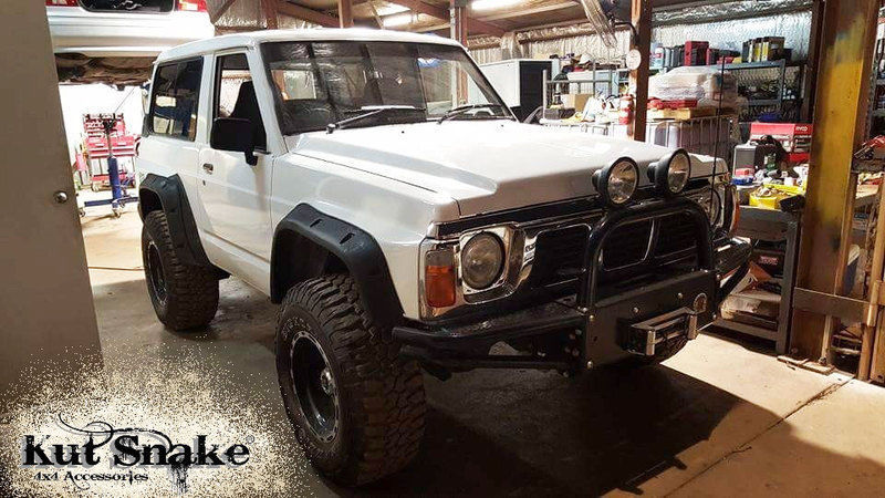Kut Snake Flares for Nissan Patrol GQ 1990-1997 ABS