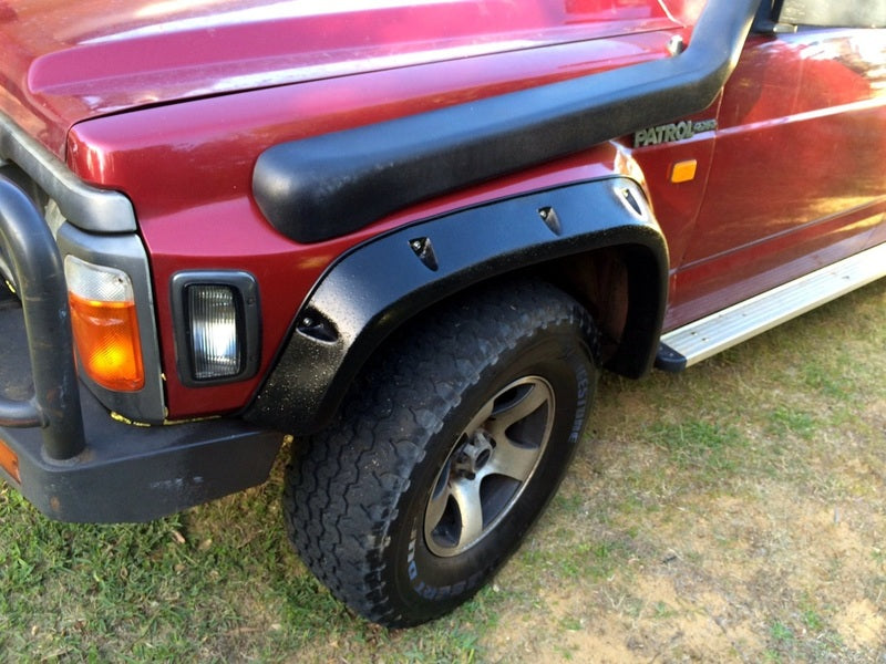 Kut Snake Flares for Nissan Patrol GQ 1990-1997 ABS